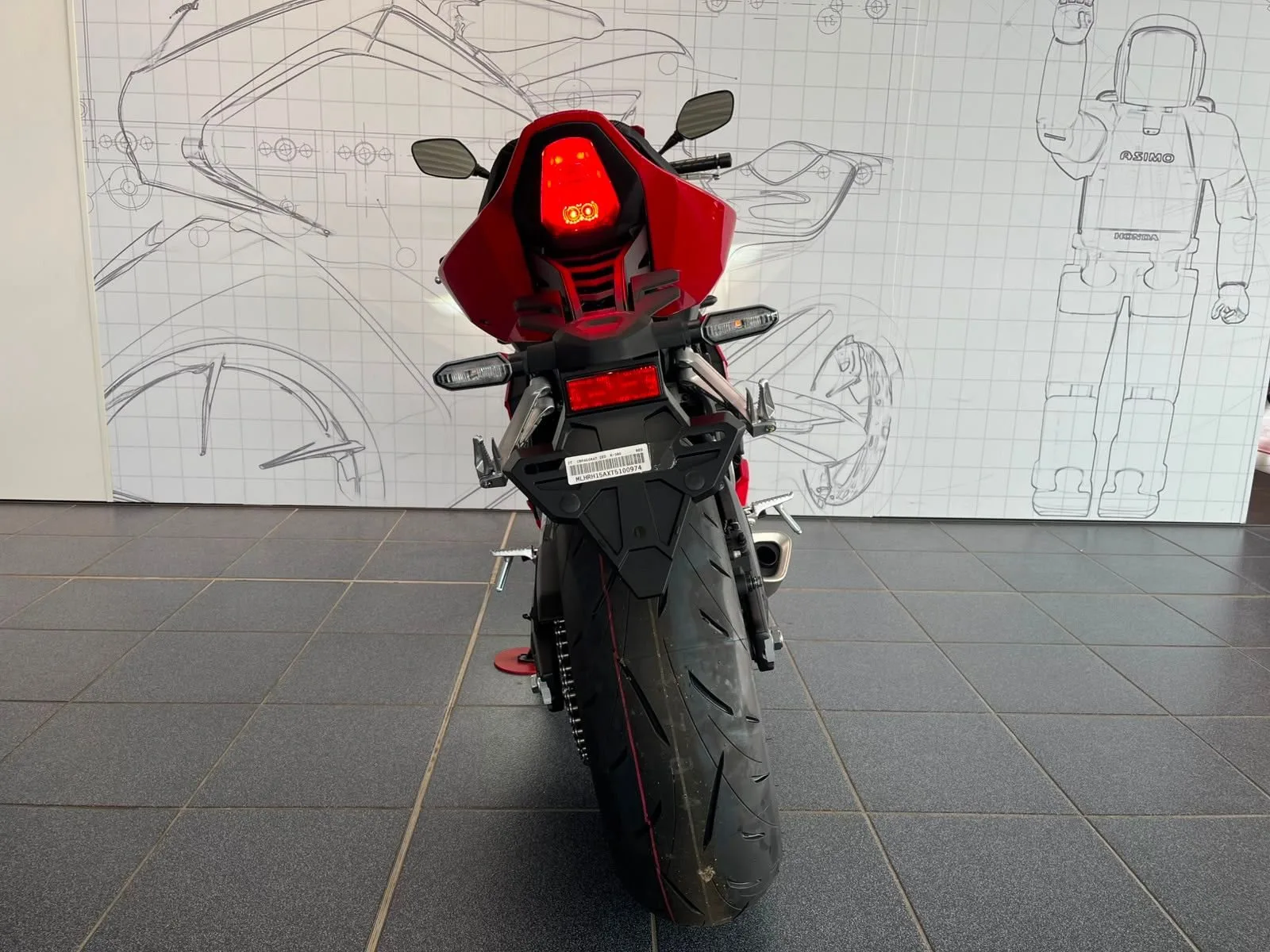 Honda CB650R