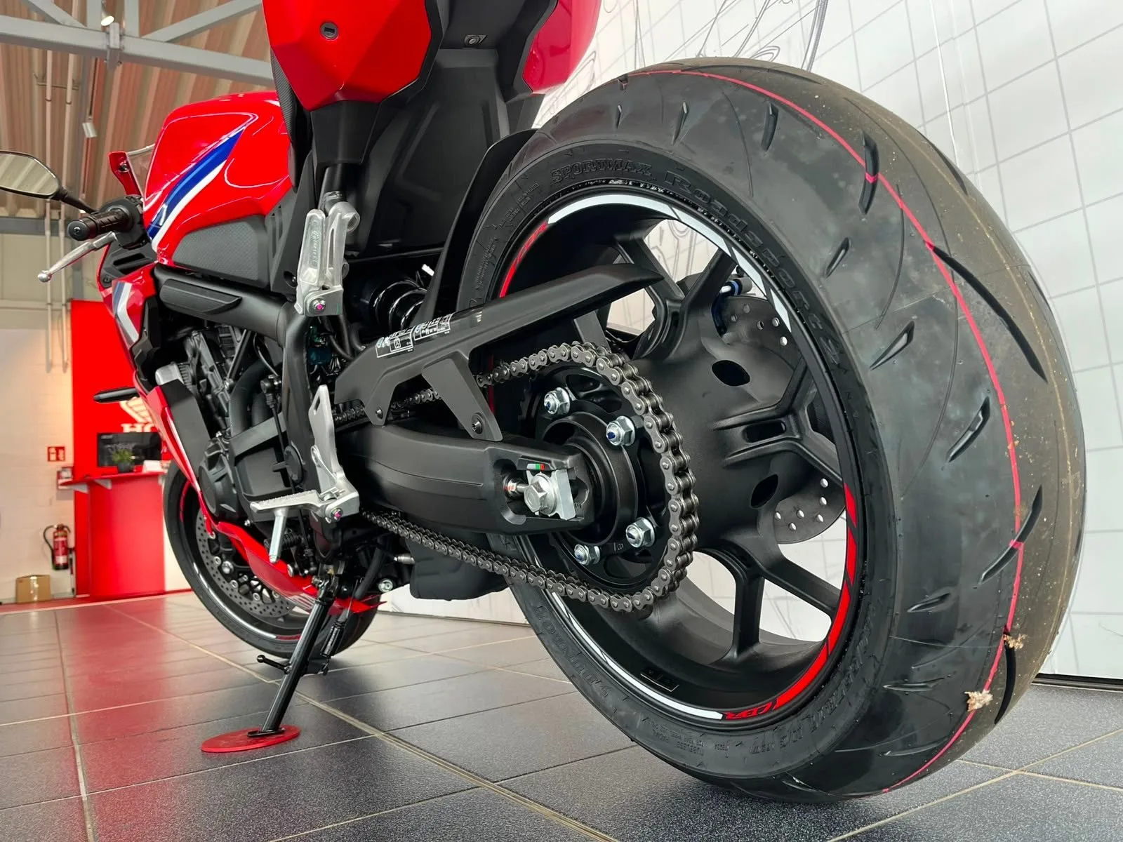 Honda CB650R