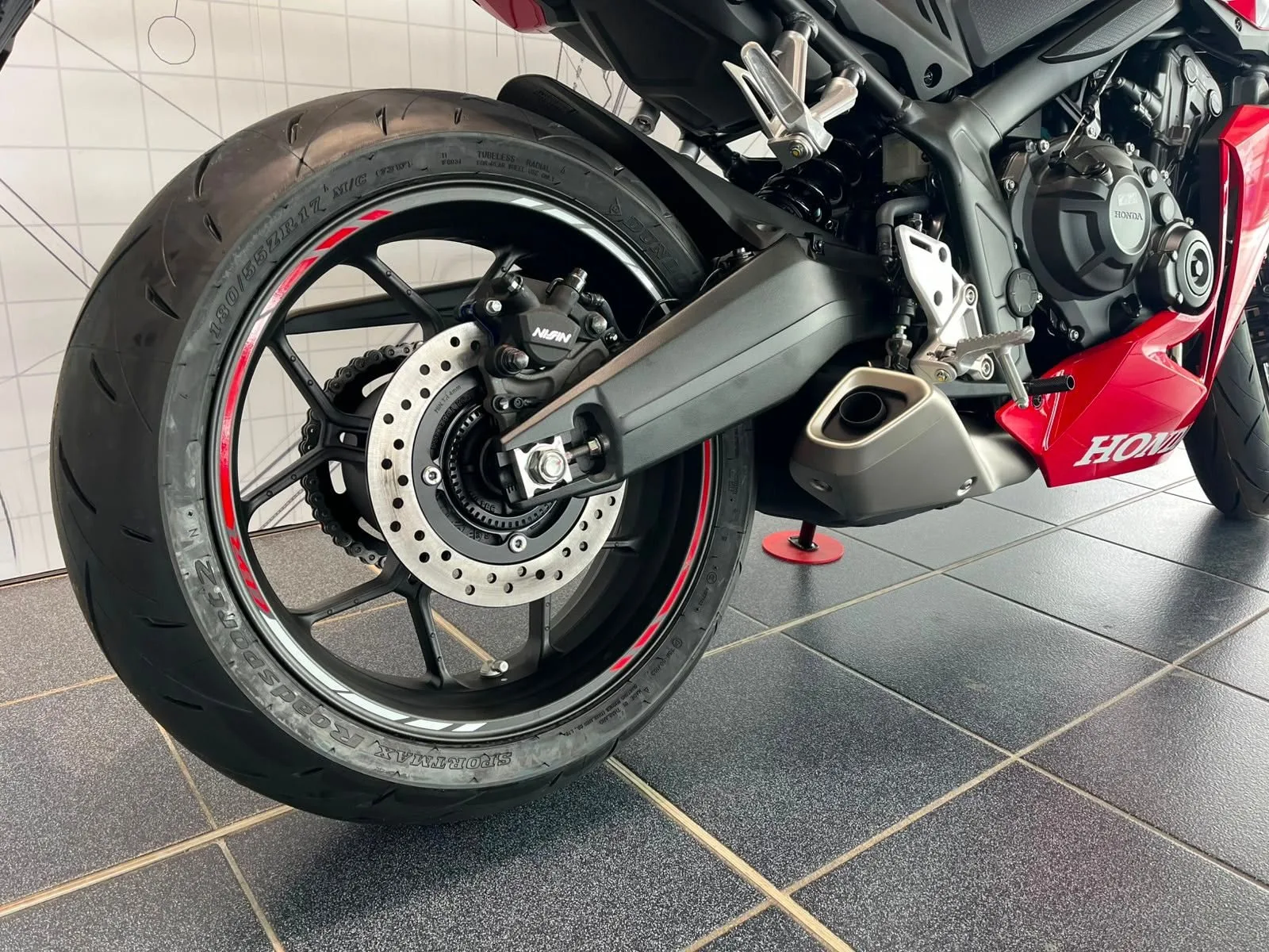 Honda CB650R