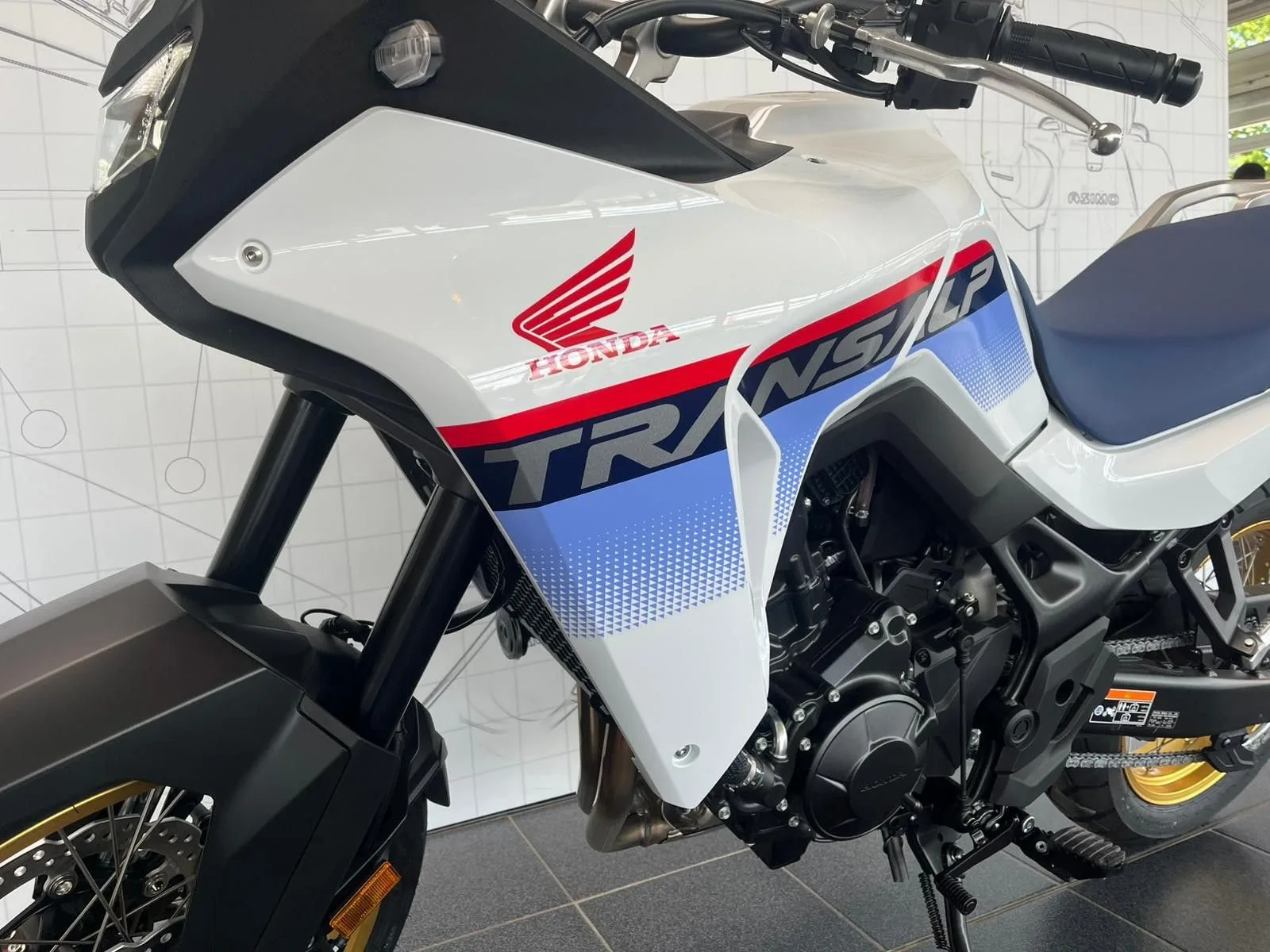 Honda XL750 Transalp