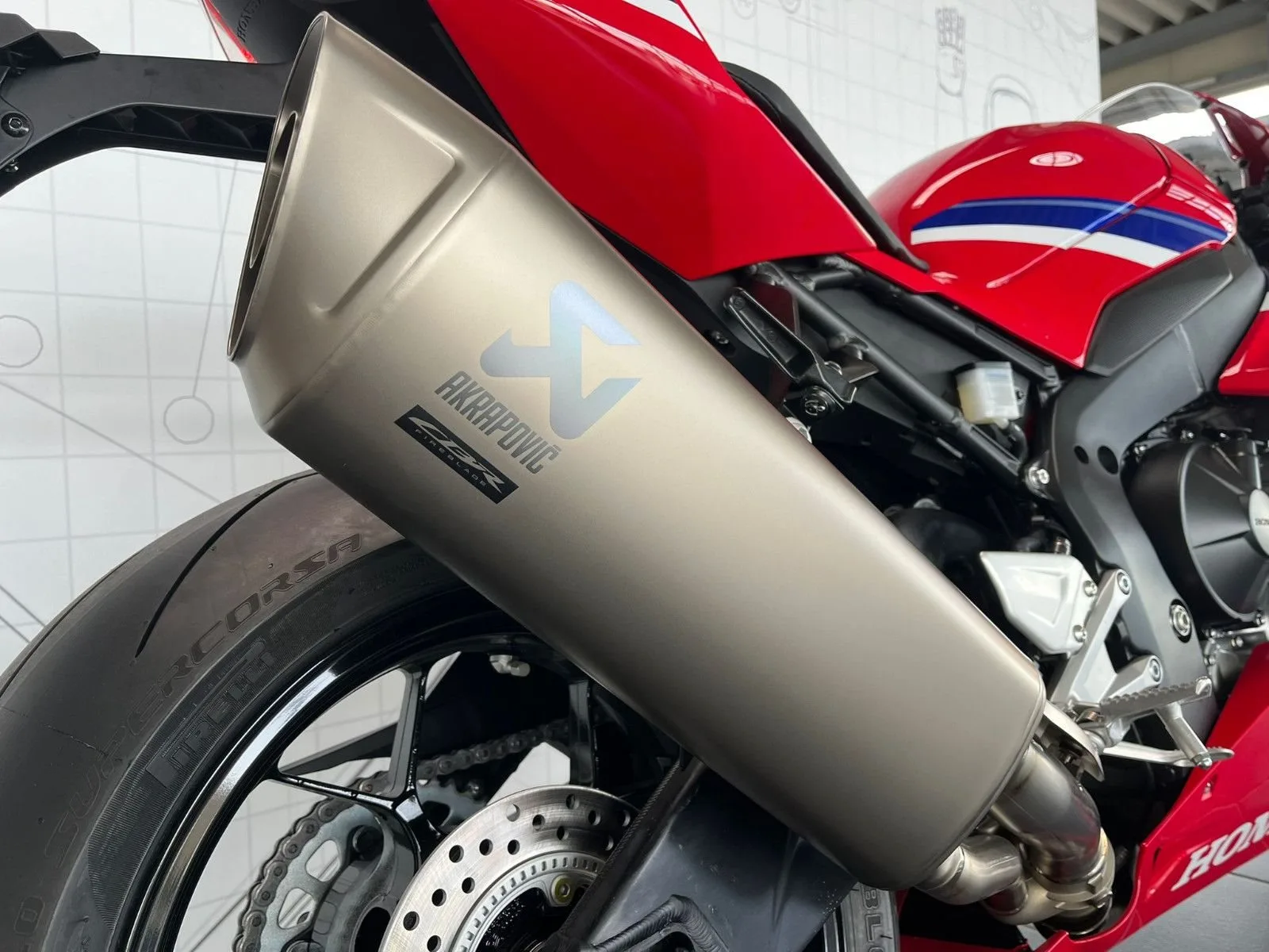 Honda CBR1000RR-R Fireblade