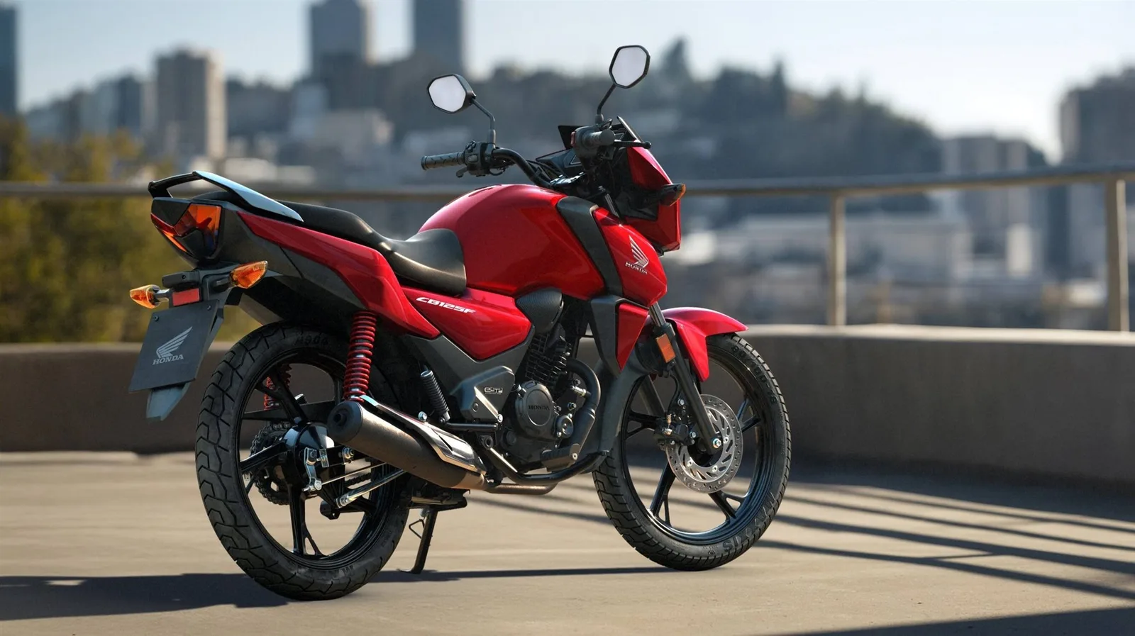 Honda CB125F 6 Jahre Garantie