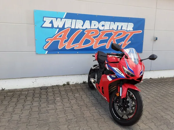Honda CBR650R