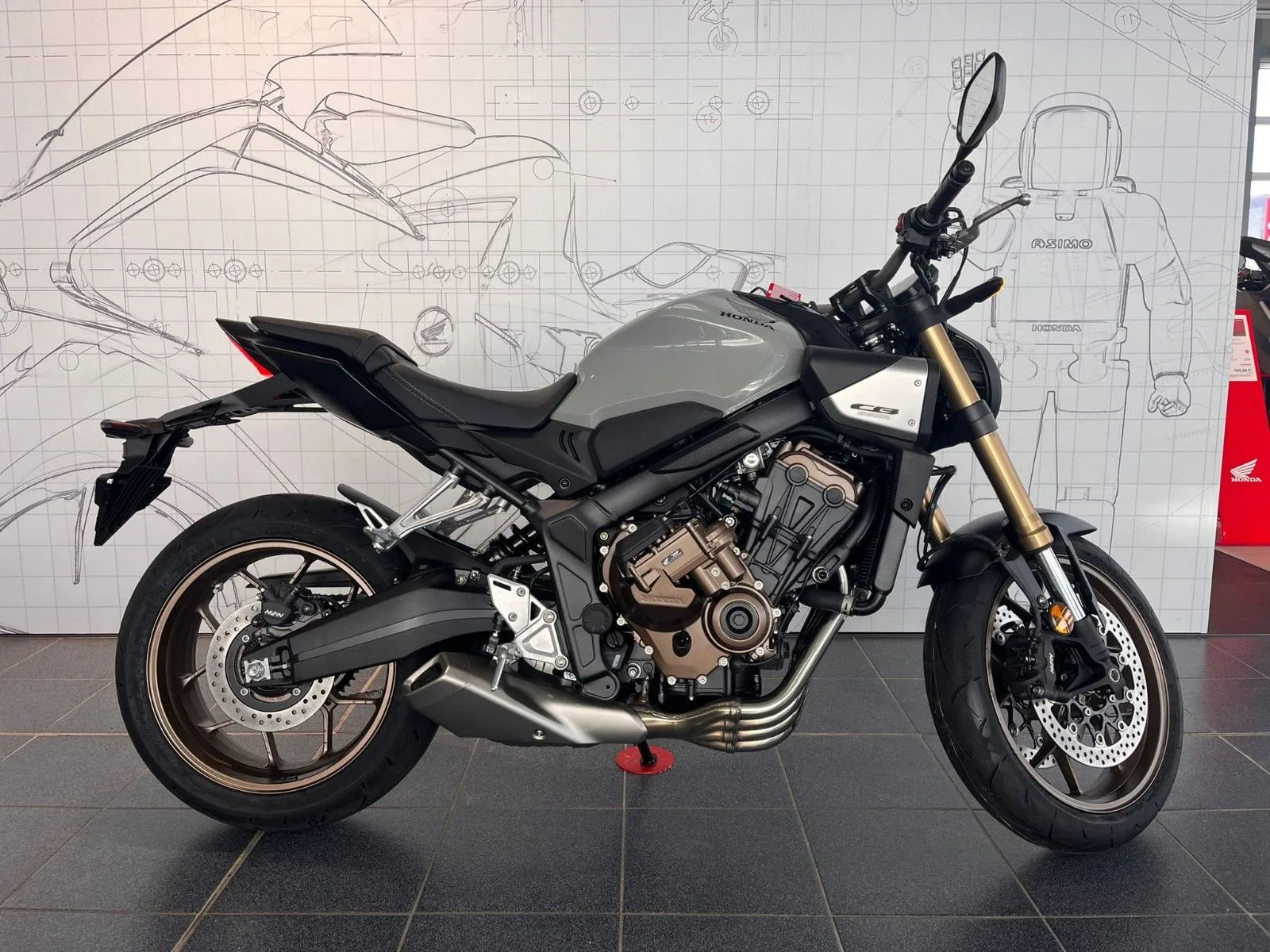 Honda CB650R E-Clutch