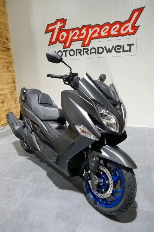 Suzuki Burgman 400