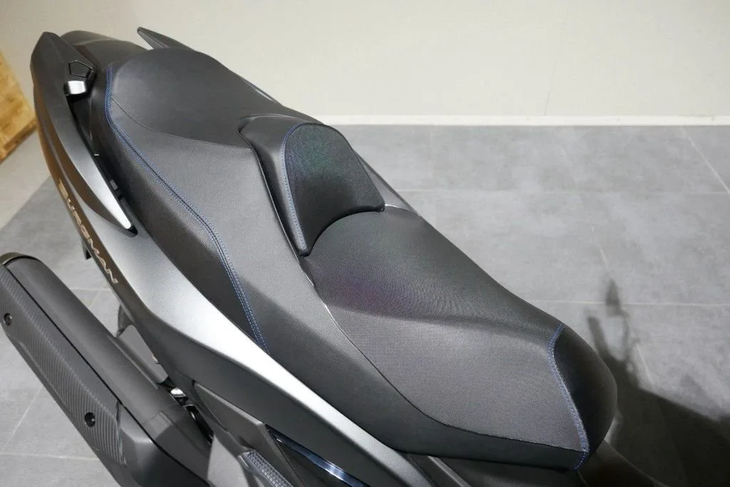 Suzuki Burgman 400