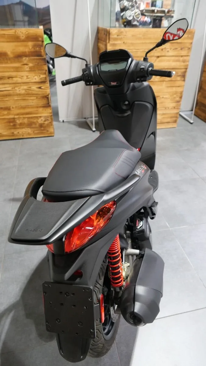 Piaggio Medley 125 ie IGET