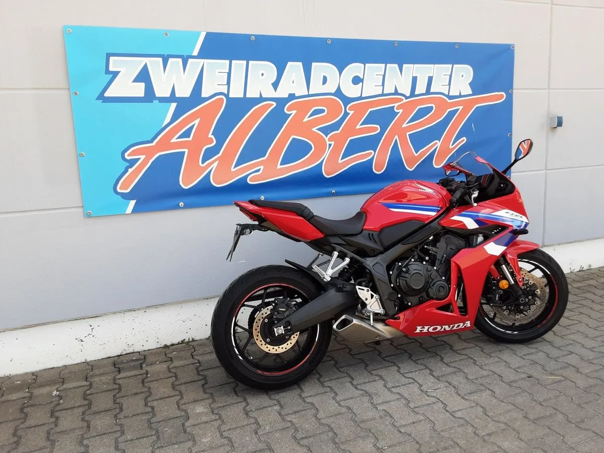 Honda CBR650R