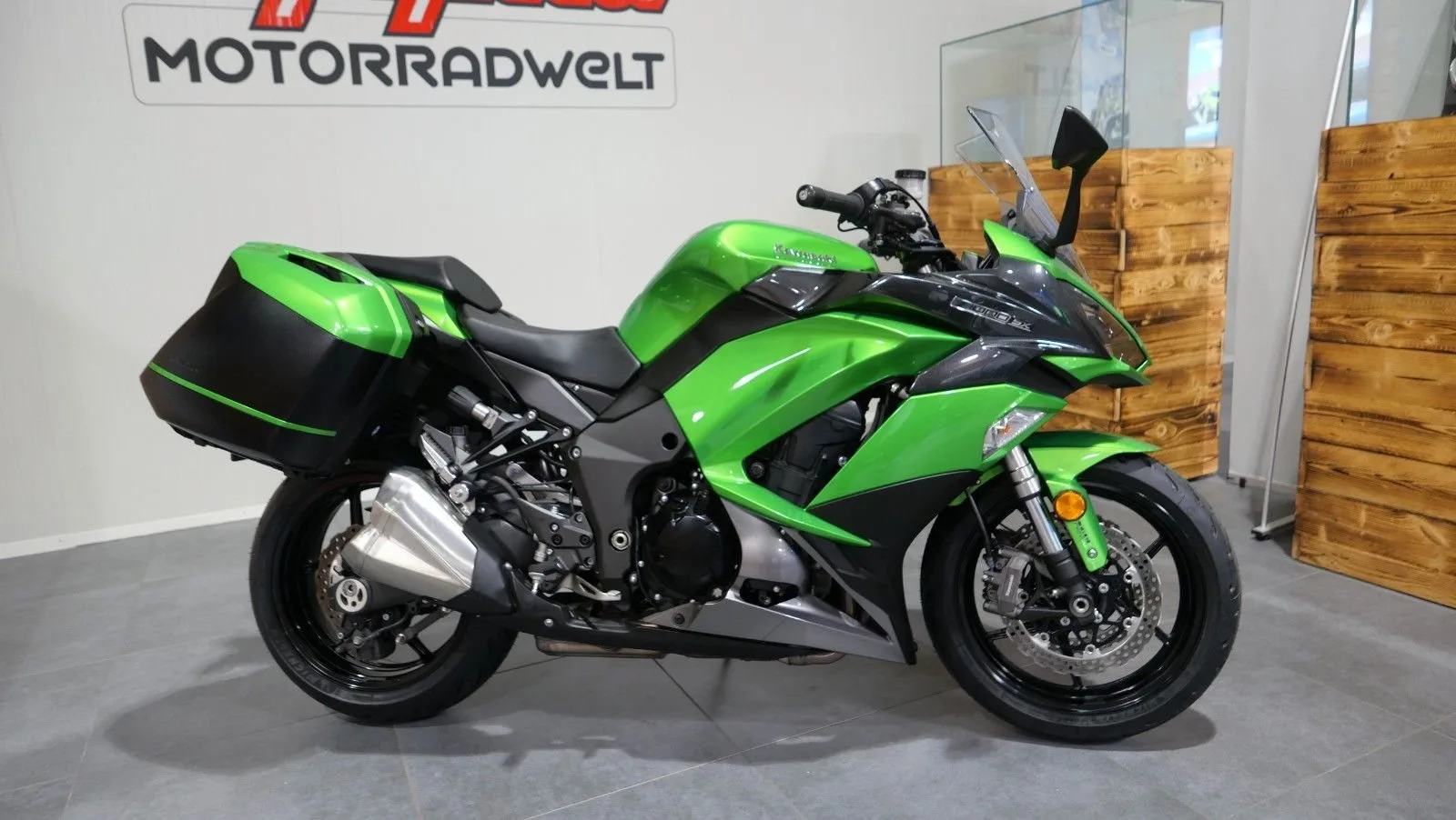 Kawasaki Z1000SX Tourer