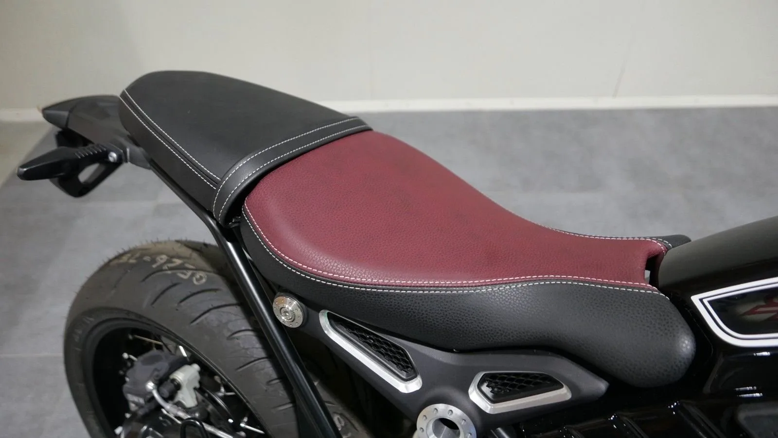 BMW R nineT 100 Years