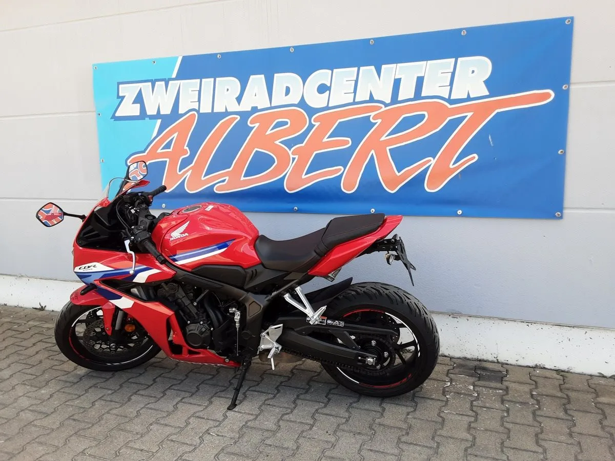 Honda CBR650R