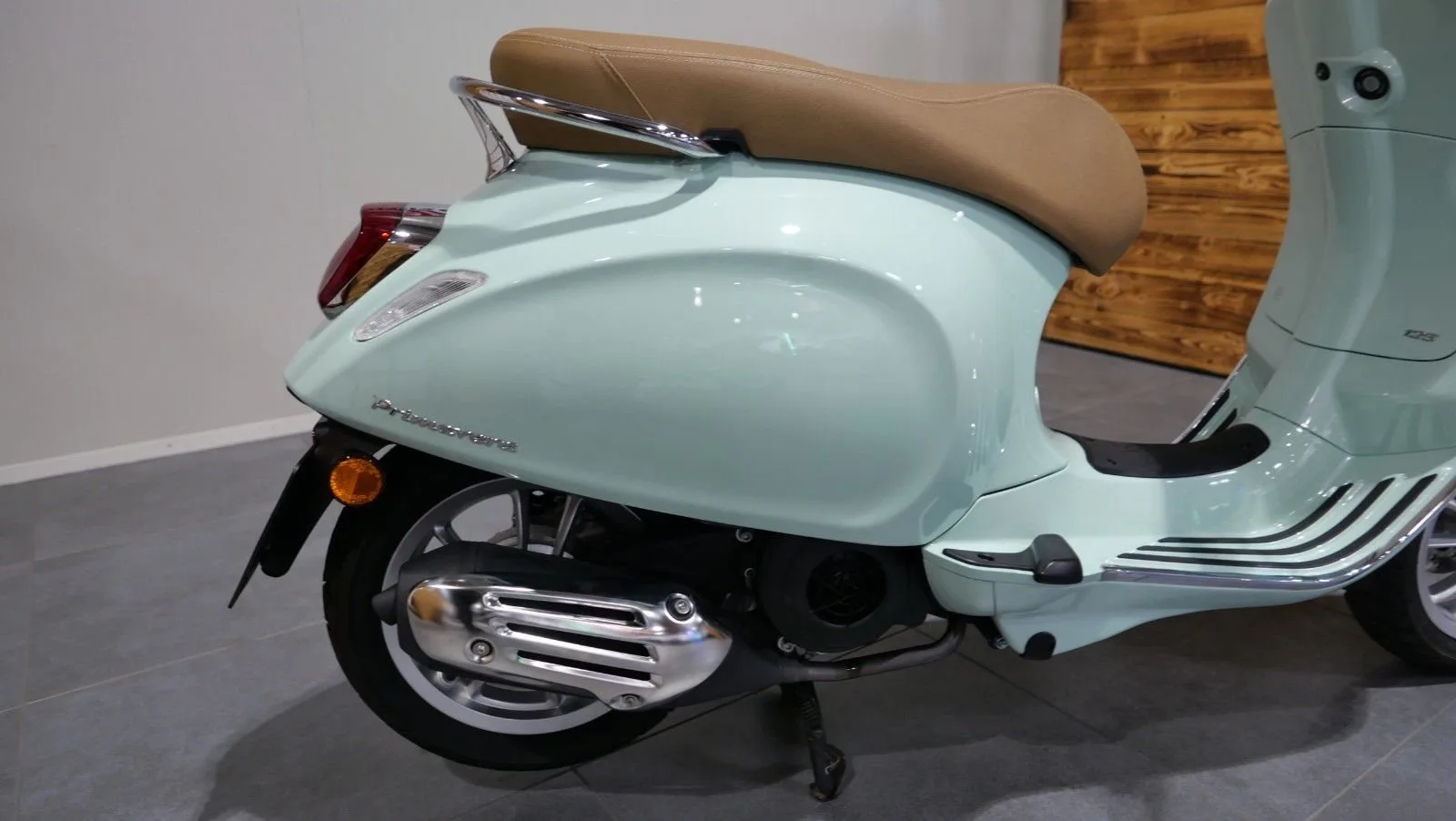 Vespa Primavera 125