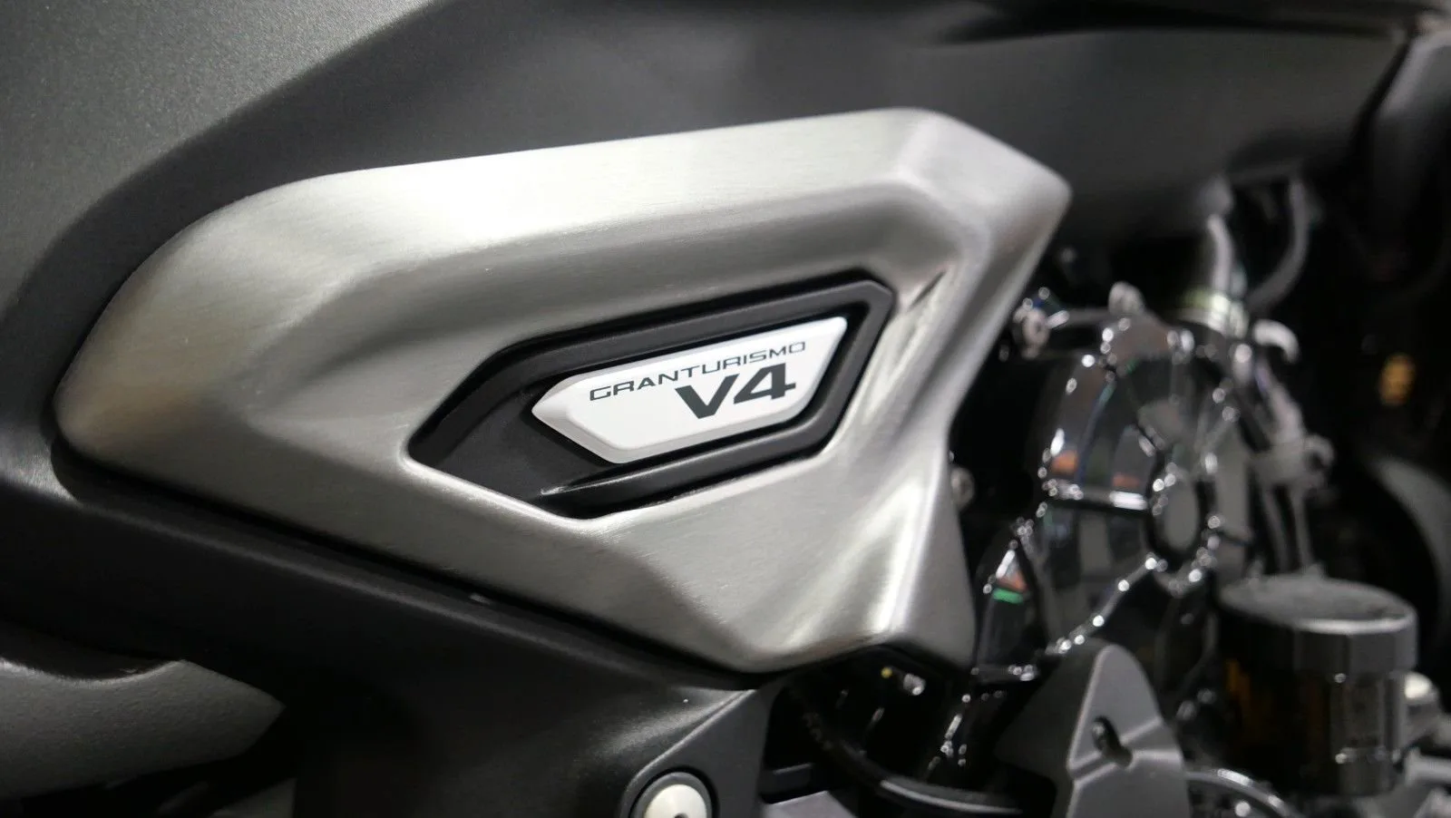 Ducati XDiavel V4