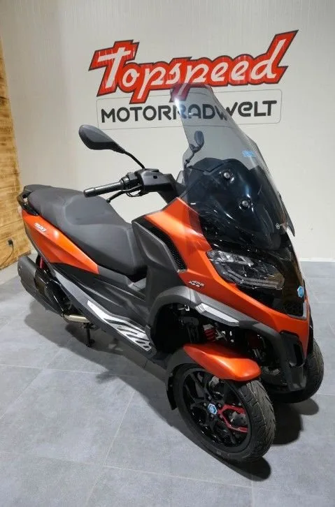 Piaggio MP3 400 Sport
