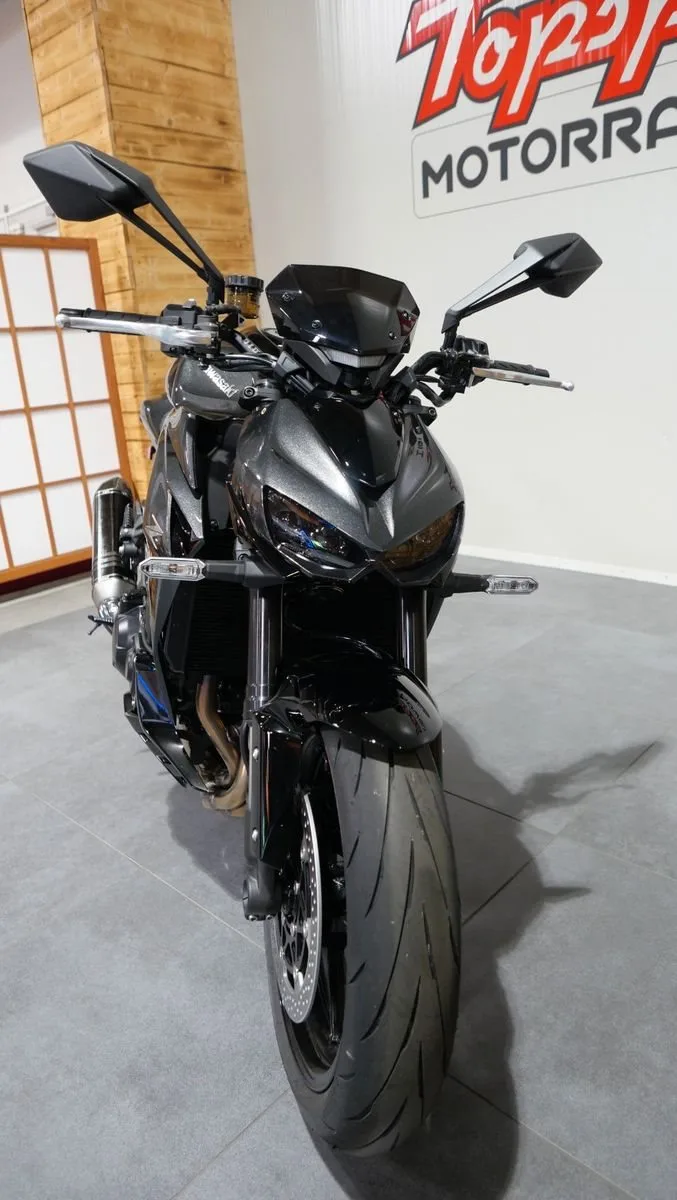 Kawasaki Z1100 Performance