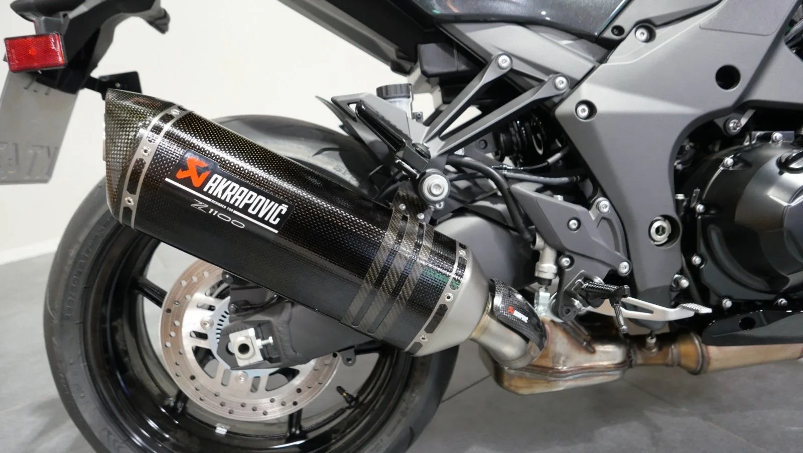 Kawasaki Z1100 Performance