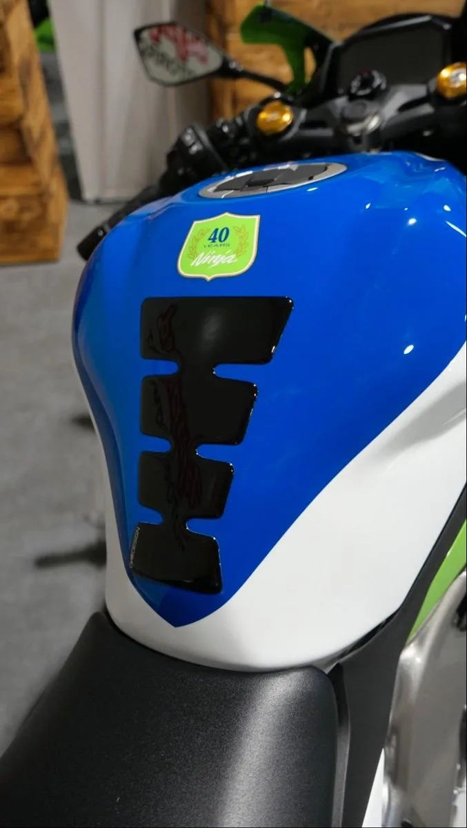 Kawasaki Ninja ZX-4RR 40th Anniversary Edition