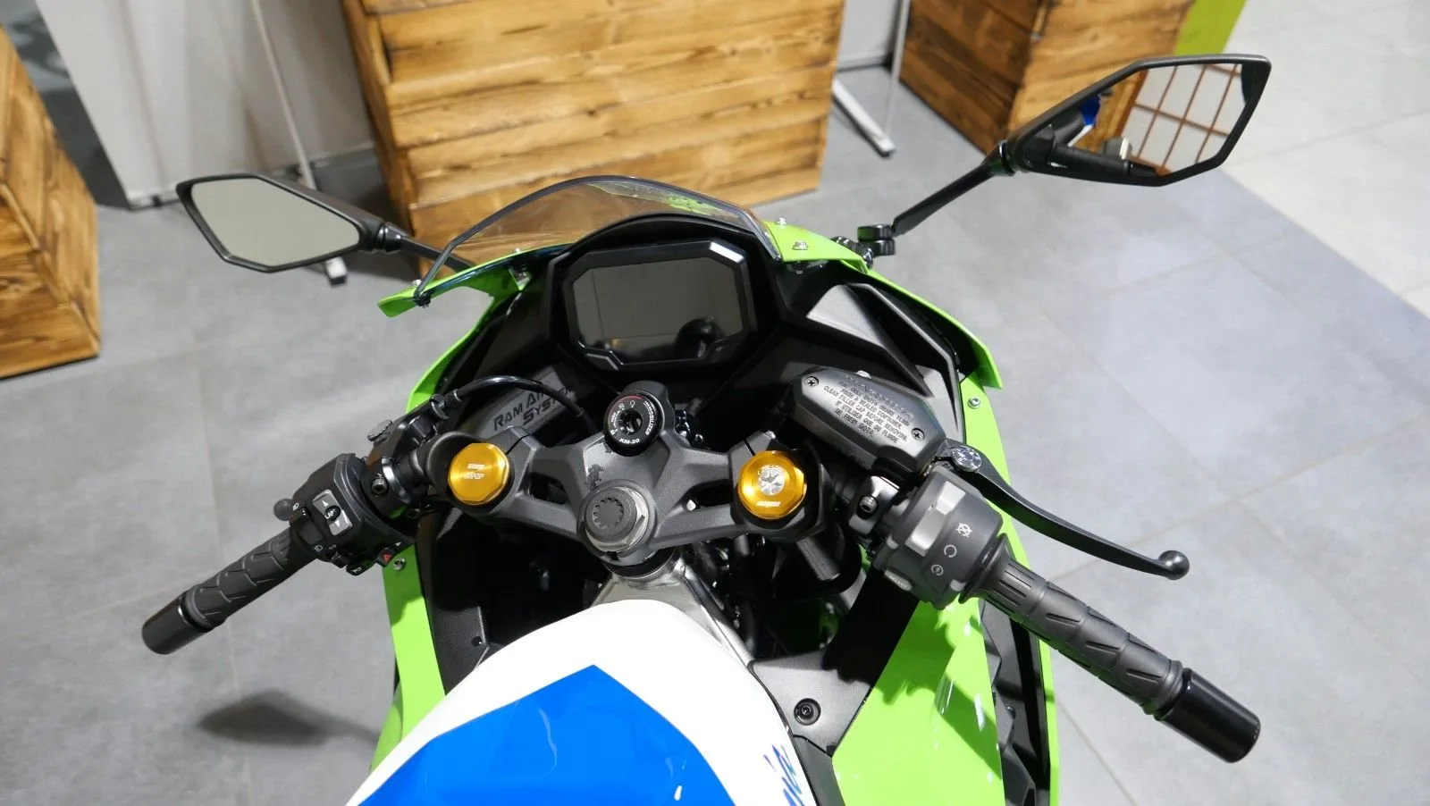 Kawasaki Ninja ZX-4RR 40th Anniversary Edition