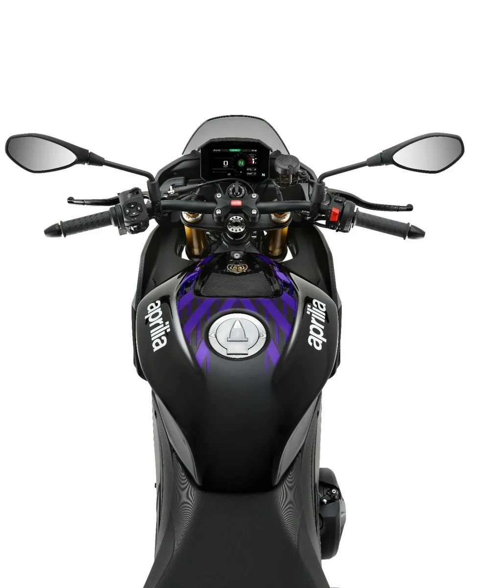 Aprilia Tuono V4 1100 Factory