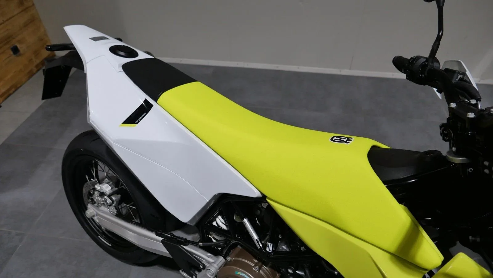 Husqvarna 701 Supermoto