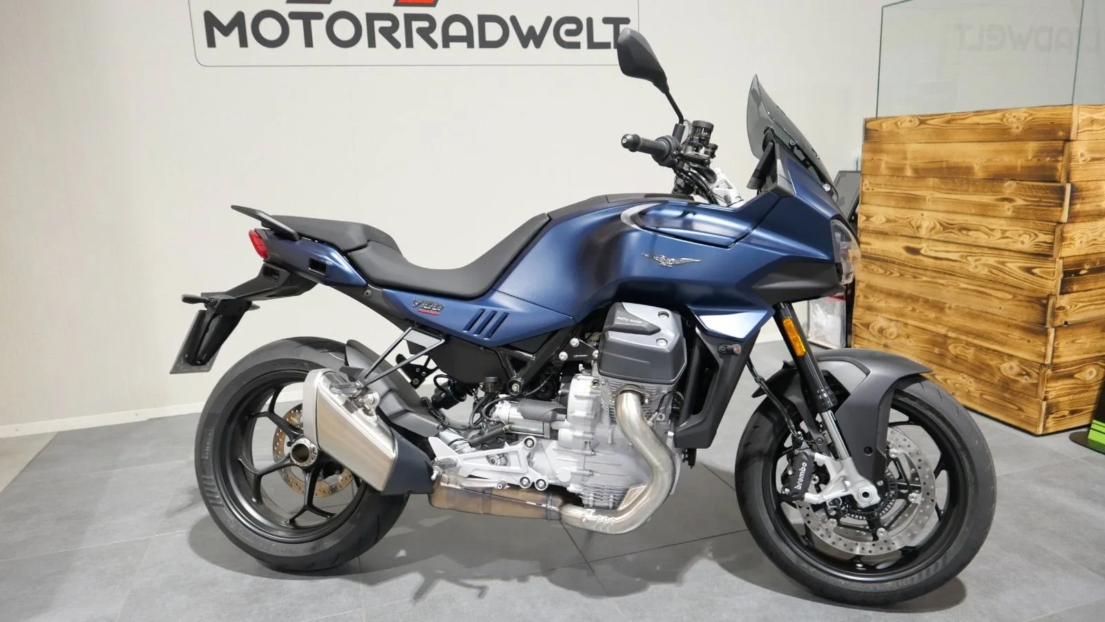 Moto Guzzi V100 Mandello