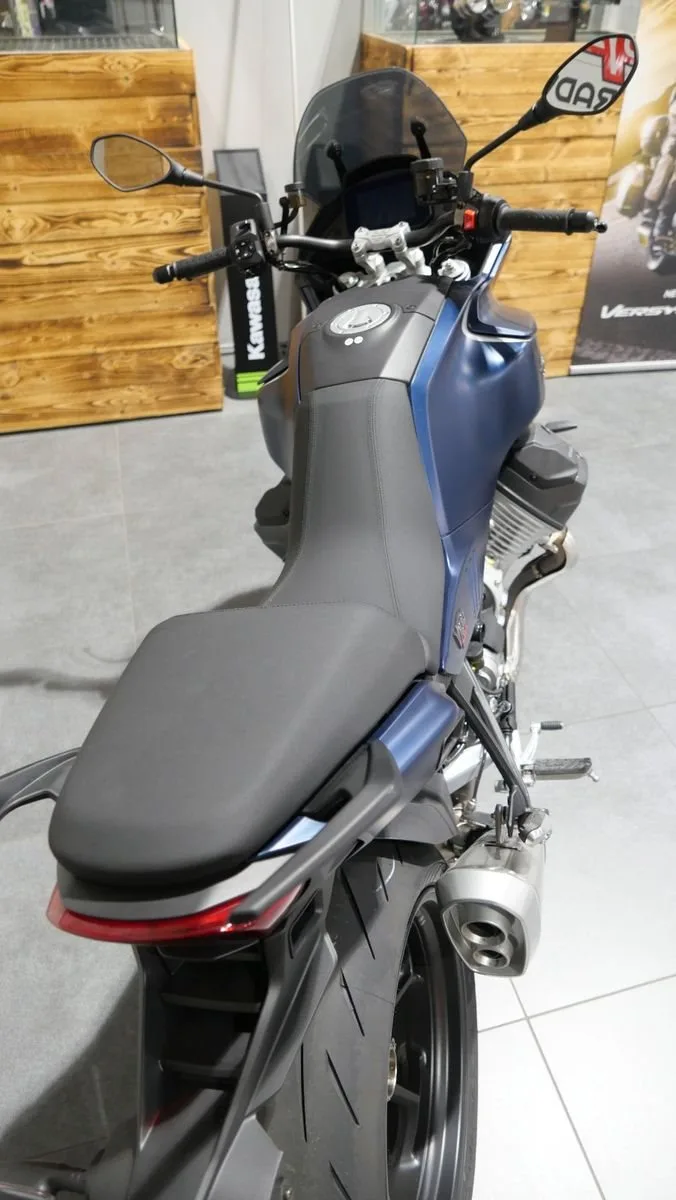 Moto Guzzi V100 Mandello