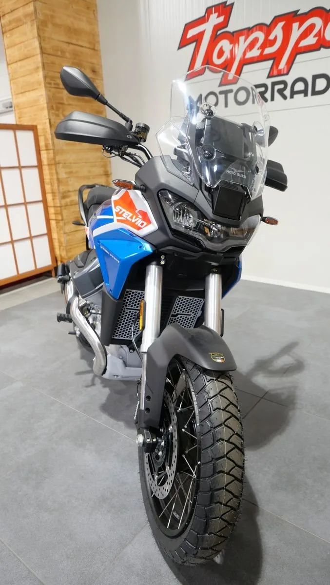 Moto Guzzi Stelvio Duecento Tributo