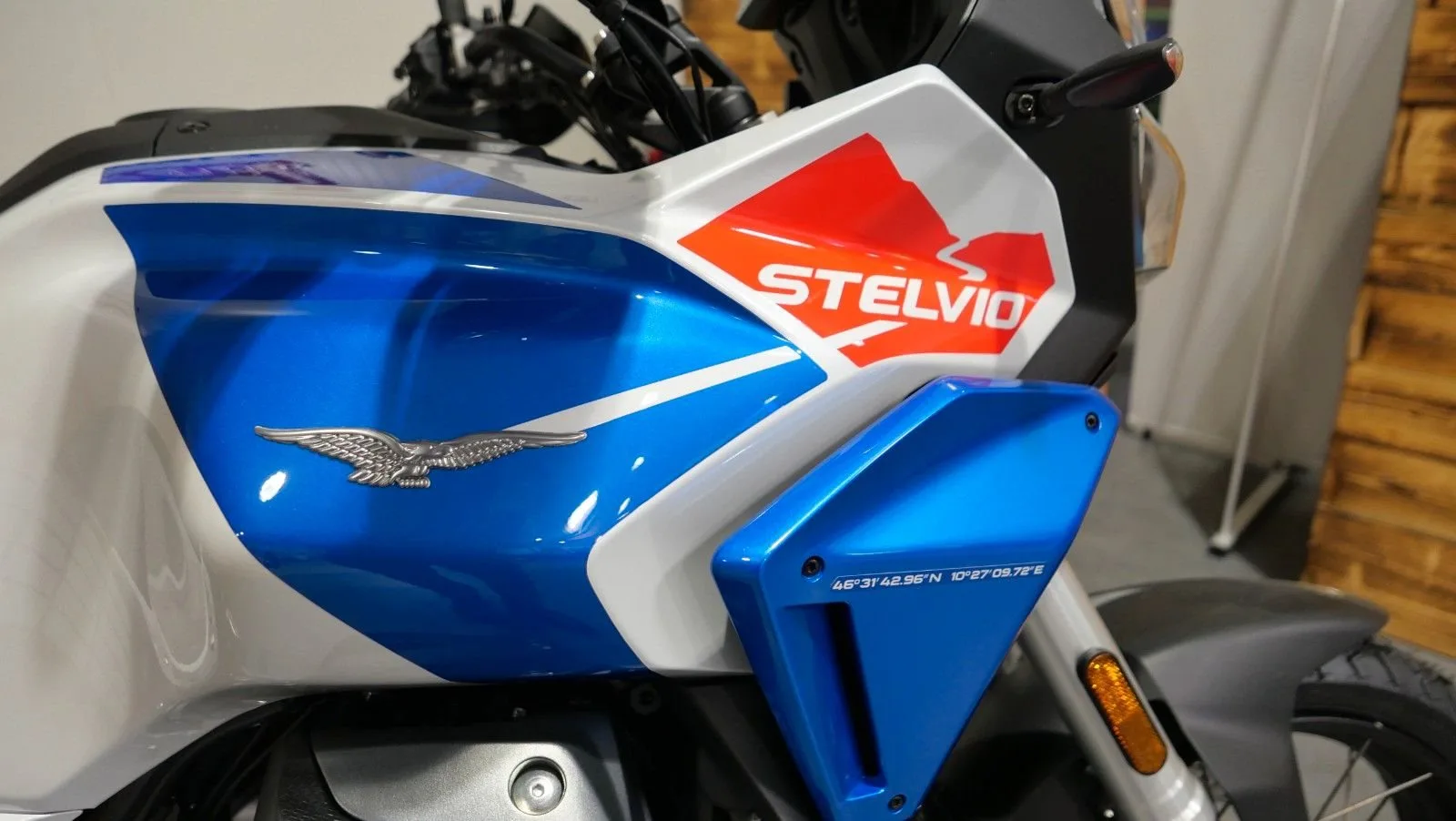 Moto Guzzi Stelvio Duecento Tributo