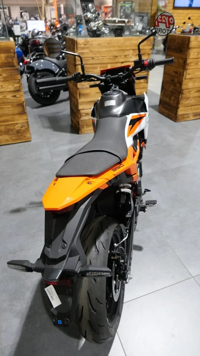 KTM 390 SMC R