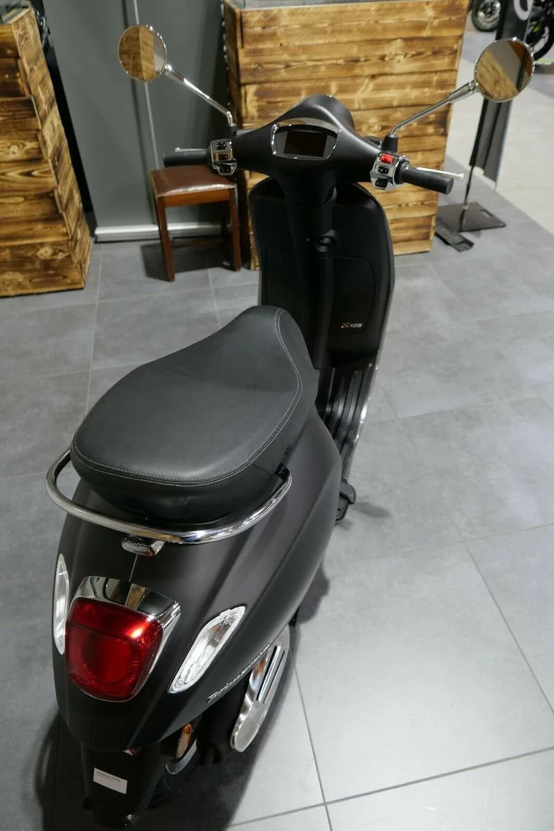 Vespa Primavera 125 Sport