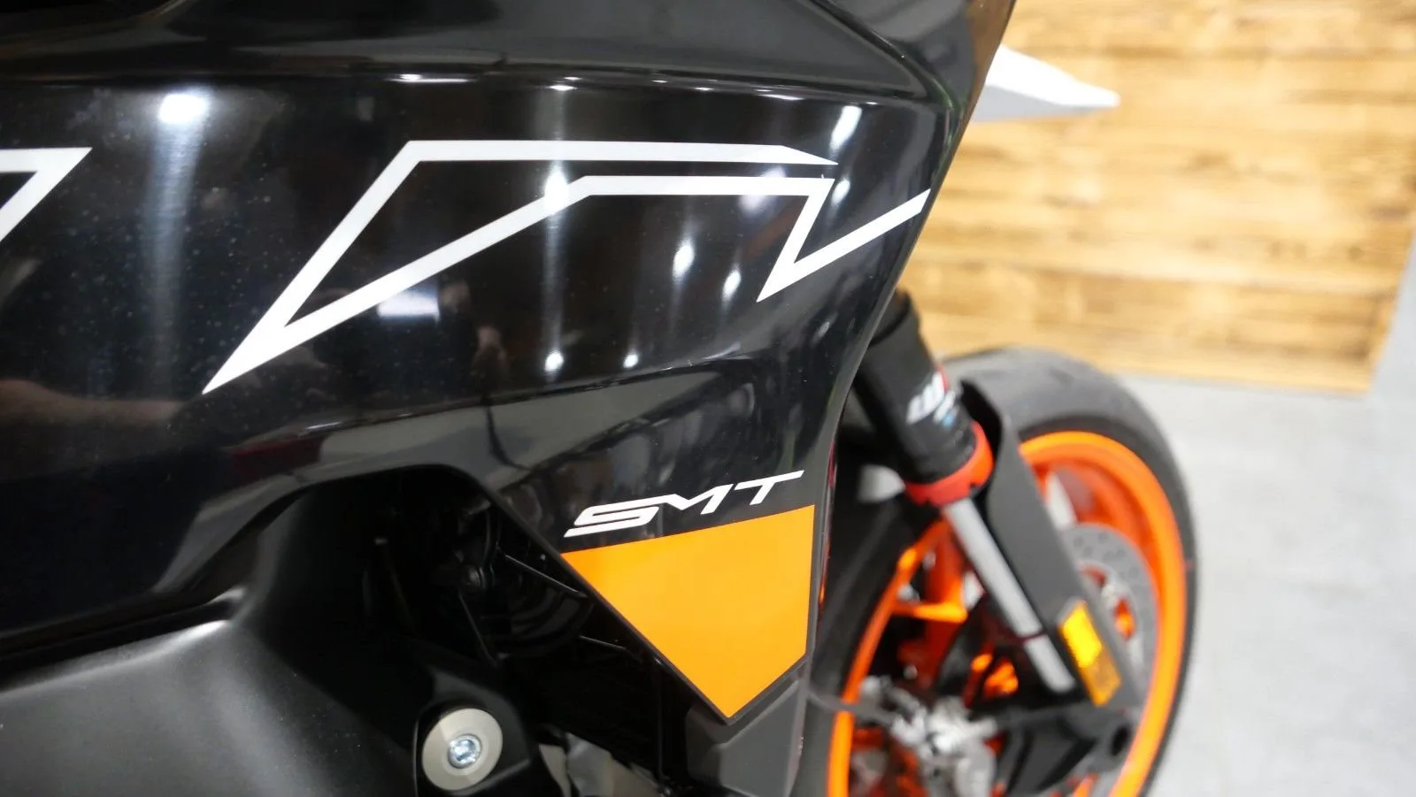 KTM 890 SMT