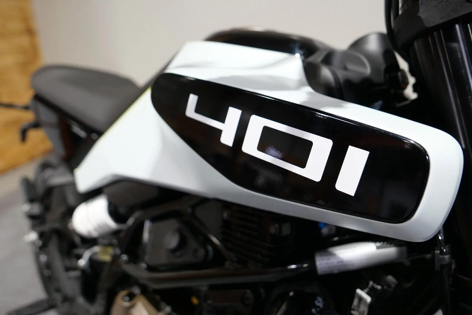 Husqvarna Vitpilen 401