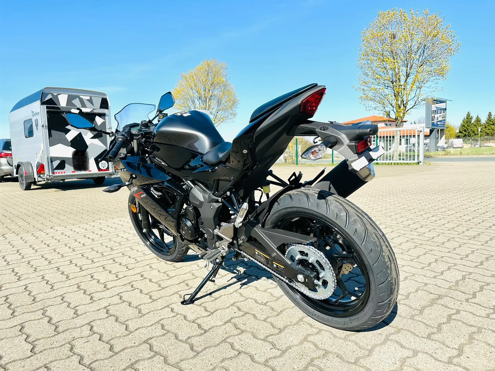 Kawasaki Ninja 125 Modell 2026 500€ Starterbonus möglich!\*