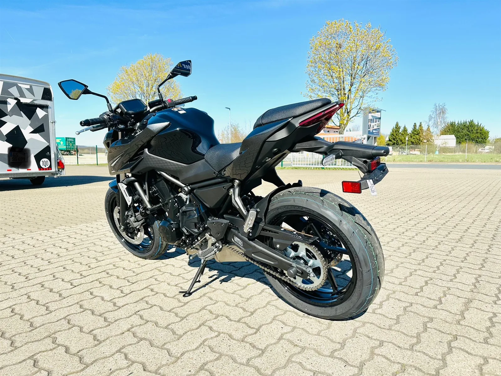 Kawasaki Z650 S Modell 2026 -> 35kW und 650€ Starterbonus möglich!