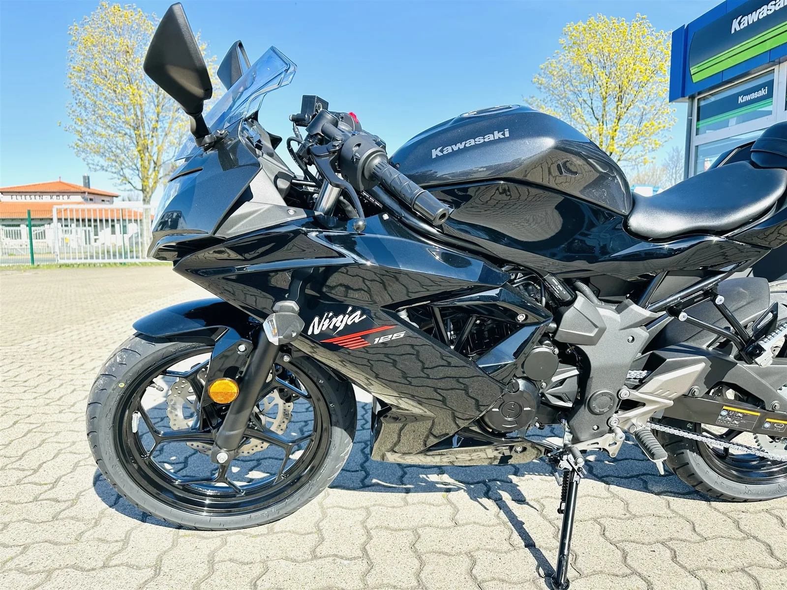 Kawasaki Ninja 125 Modell 2026 500€ Starterbonus möglich!\*