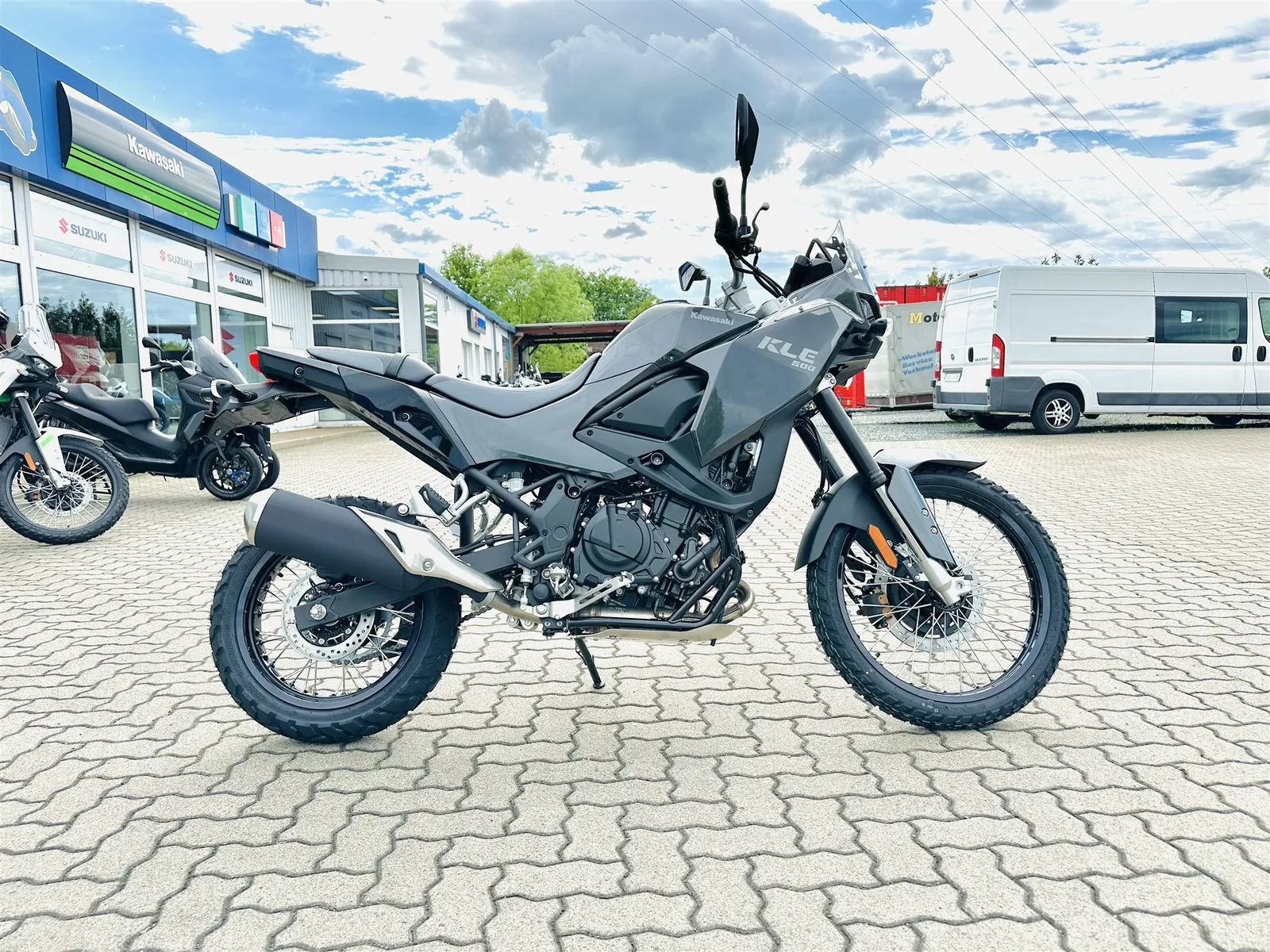 Kawasaki KLE500 Modell 2026 -> 500 Euro Fernweh-Bonus