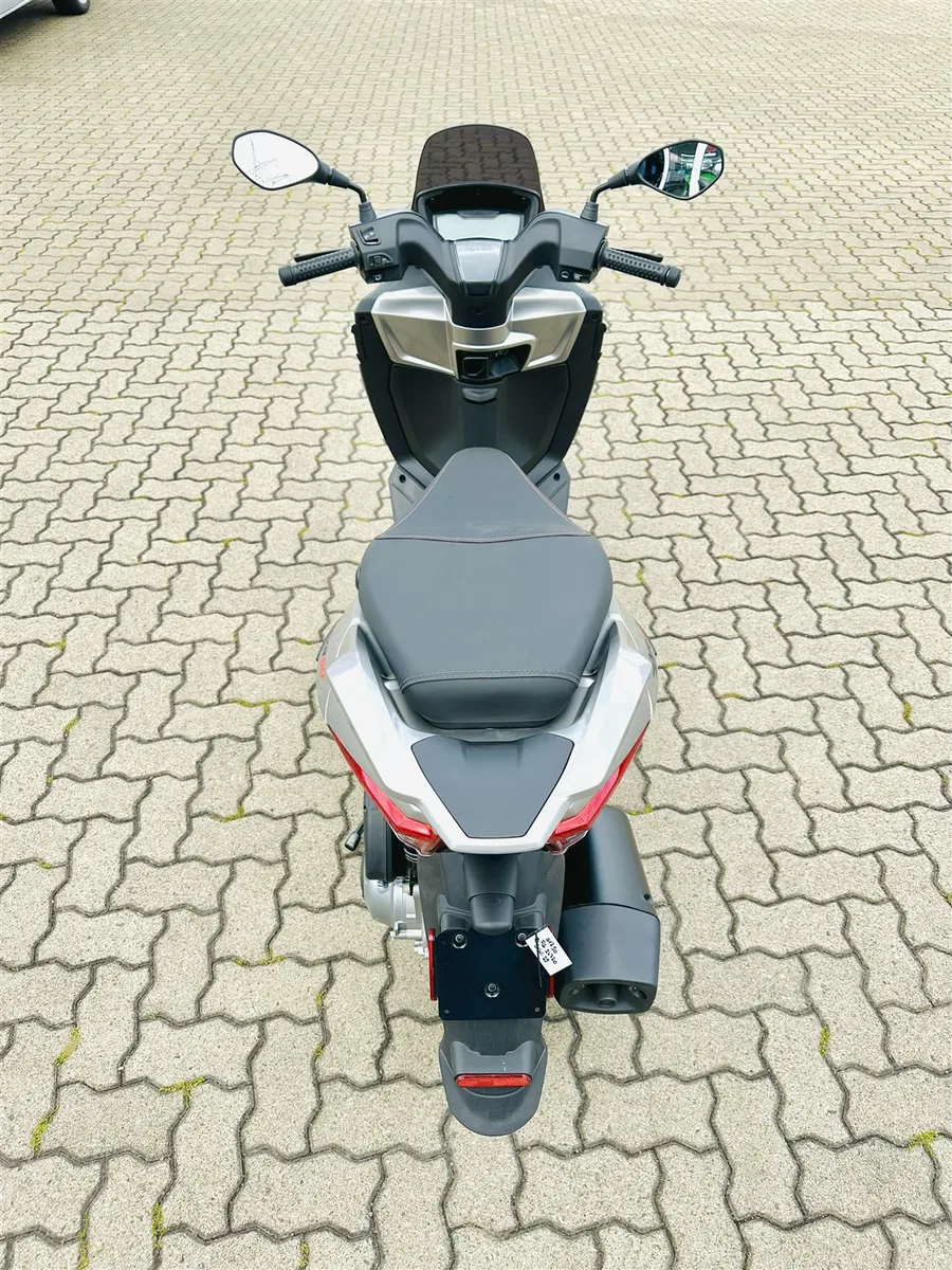 Aprilia SXR 50 auch 25 km/h mögl.