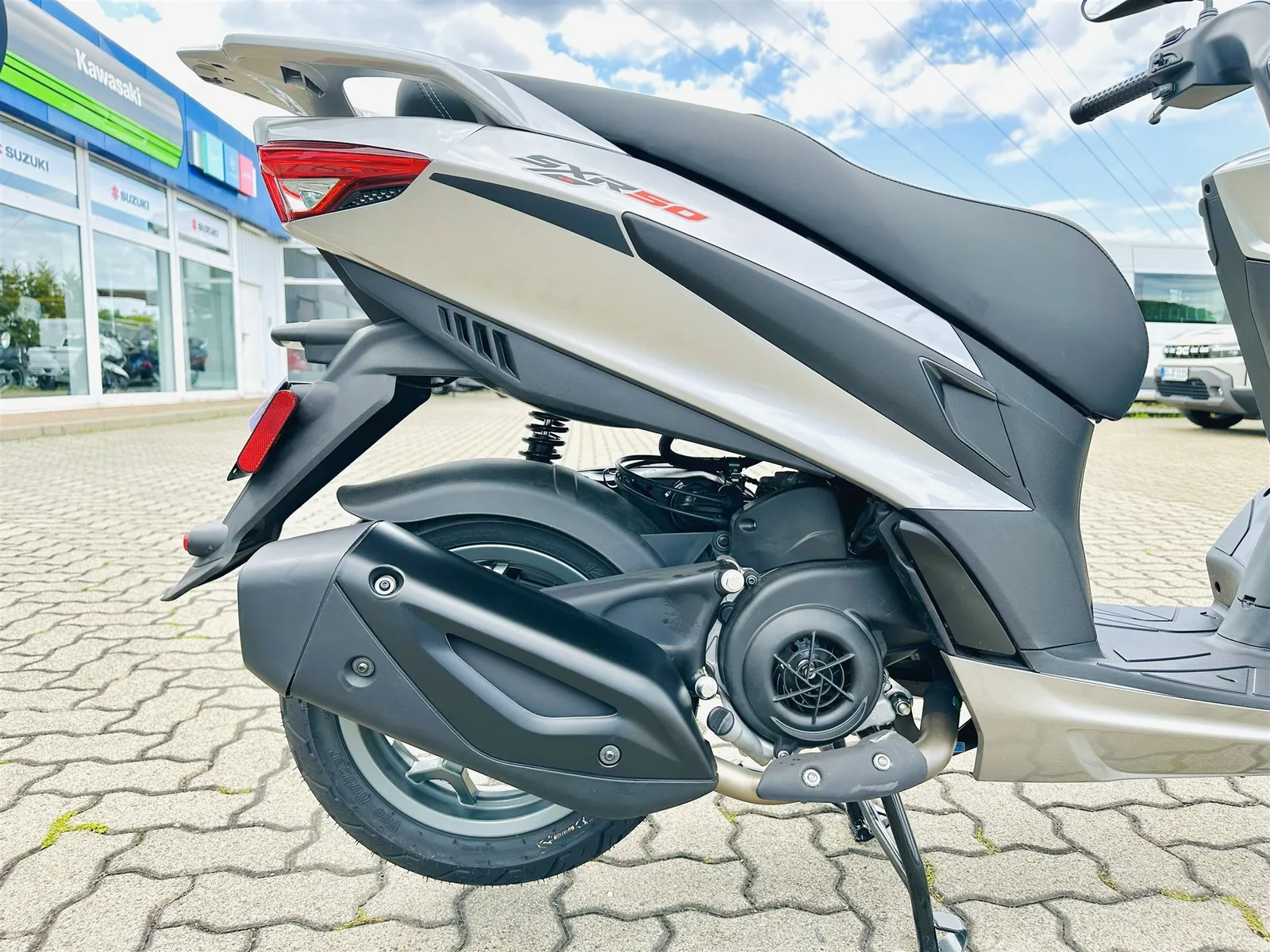 Aprilia SXR 50 auch 25 km/h mögl.