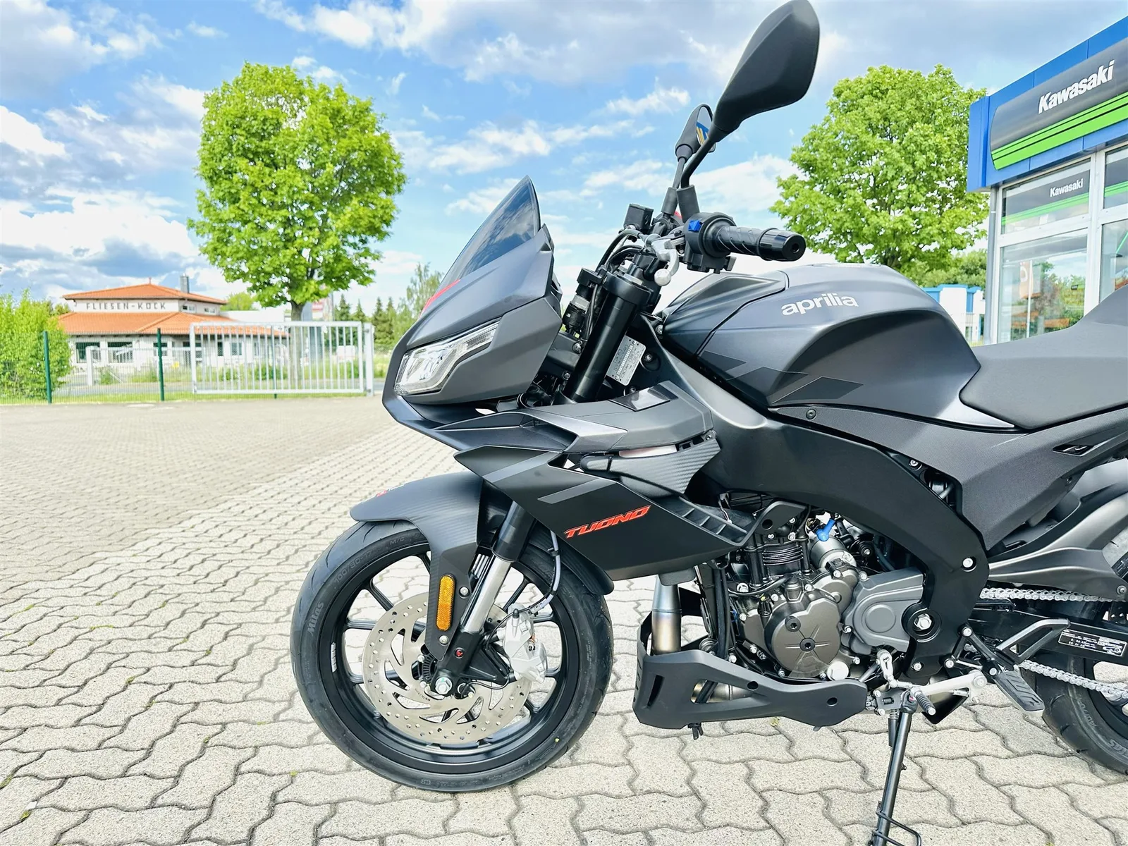 Aprilia Tuono 125 250€ Führerscheinzuschuss mögl.\*