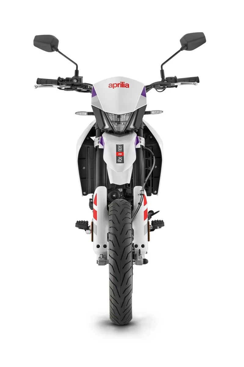 Aprilia SX 125 sofort verfügbar, Aktion mit Führerscheinbonus