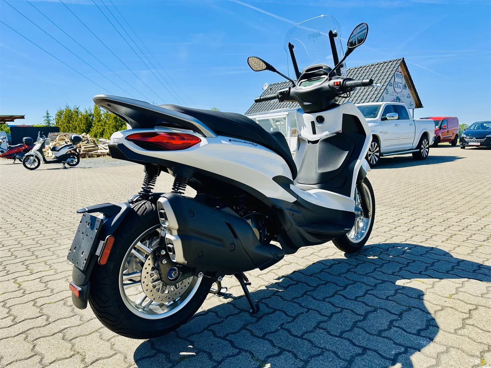 Piaggio Beverly 400 Modell 2025 E5+