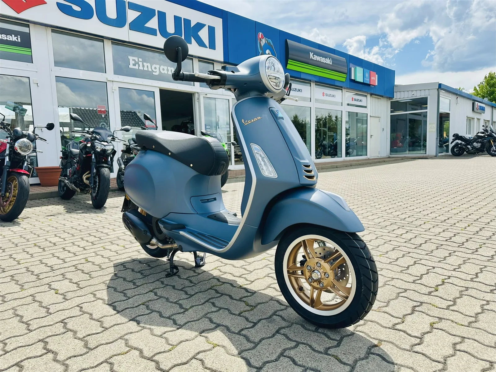 Vespa Primavera 125 Officina 8 E5+