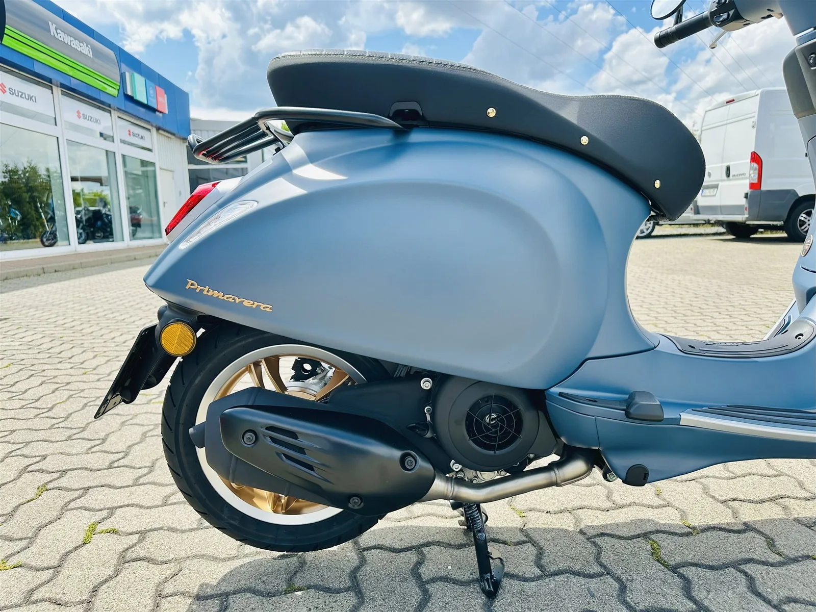 Vespa Primavera 125 Officina 8 E5+