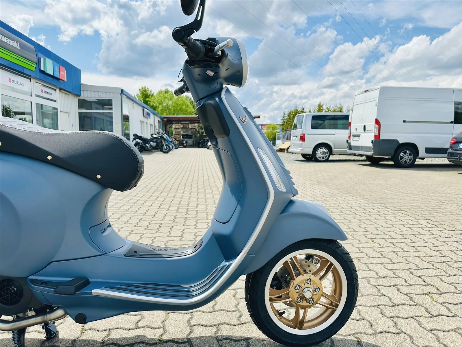 Vespa Primavera 125 Officina 8 E5+