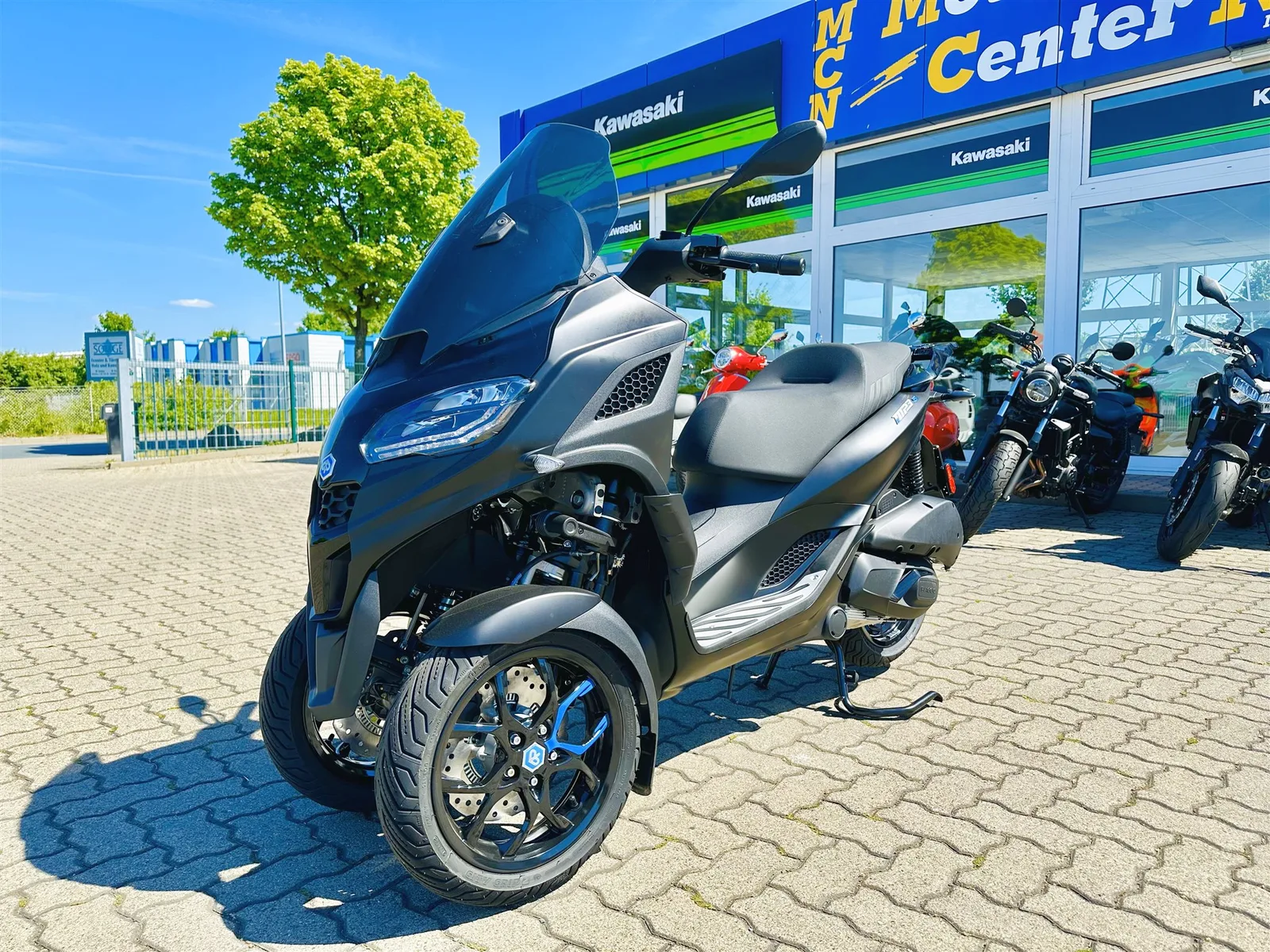 Piaggio MP3 310 Sport Modell 2025 Euro5+