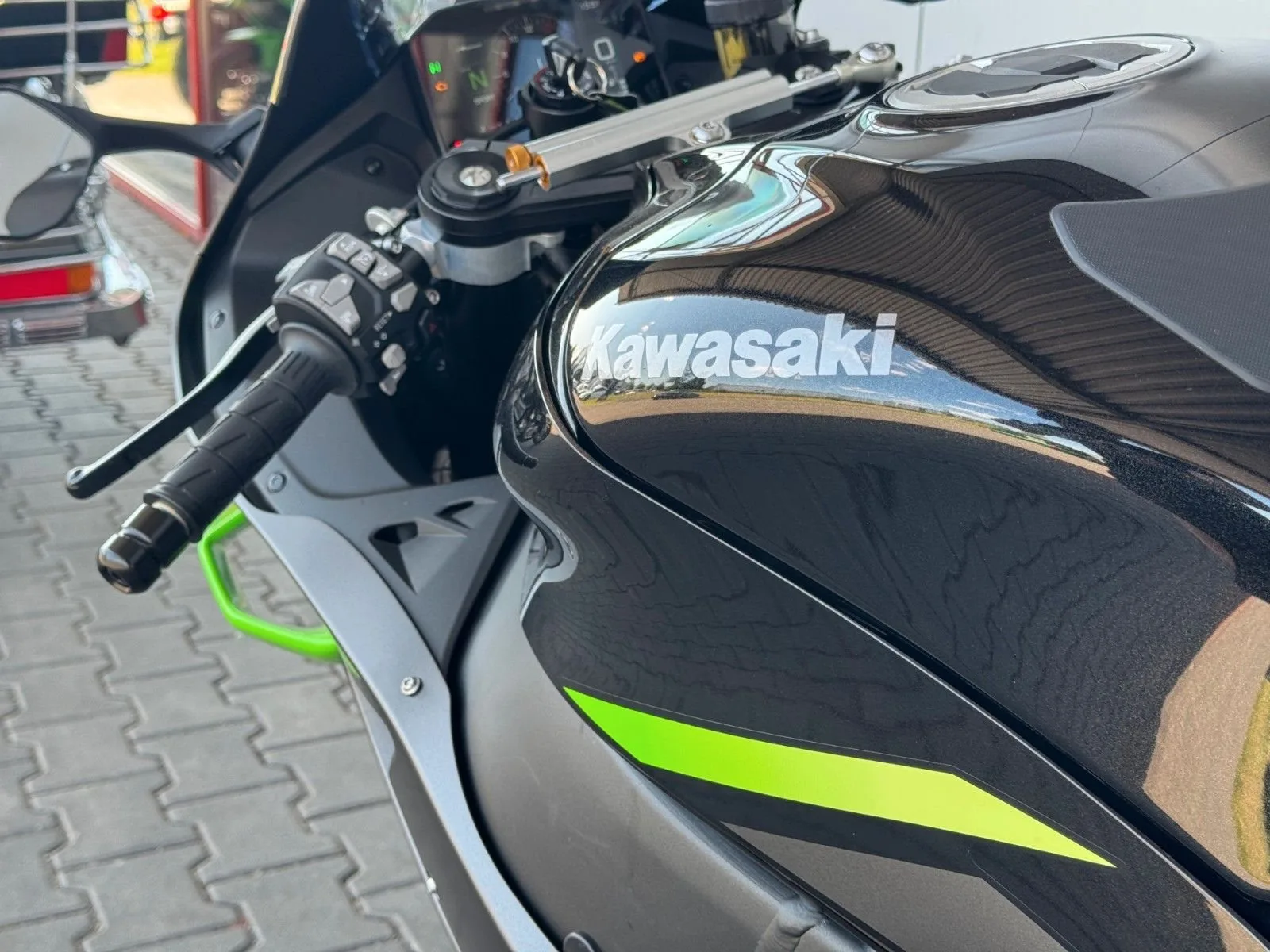 Kawasaki Ninja ZX-10R