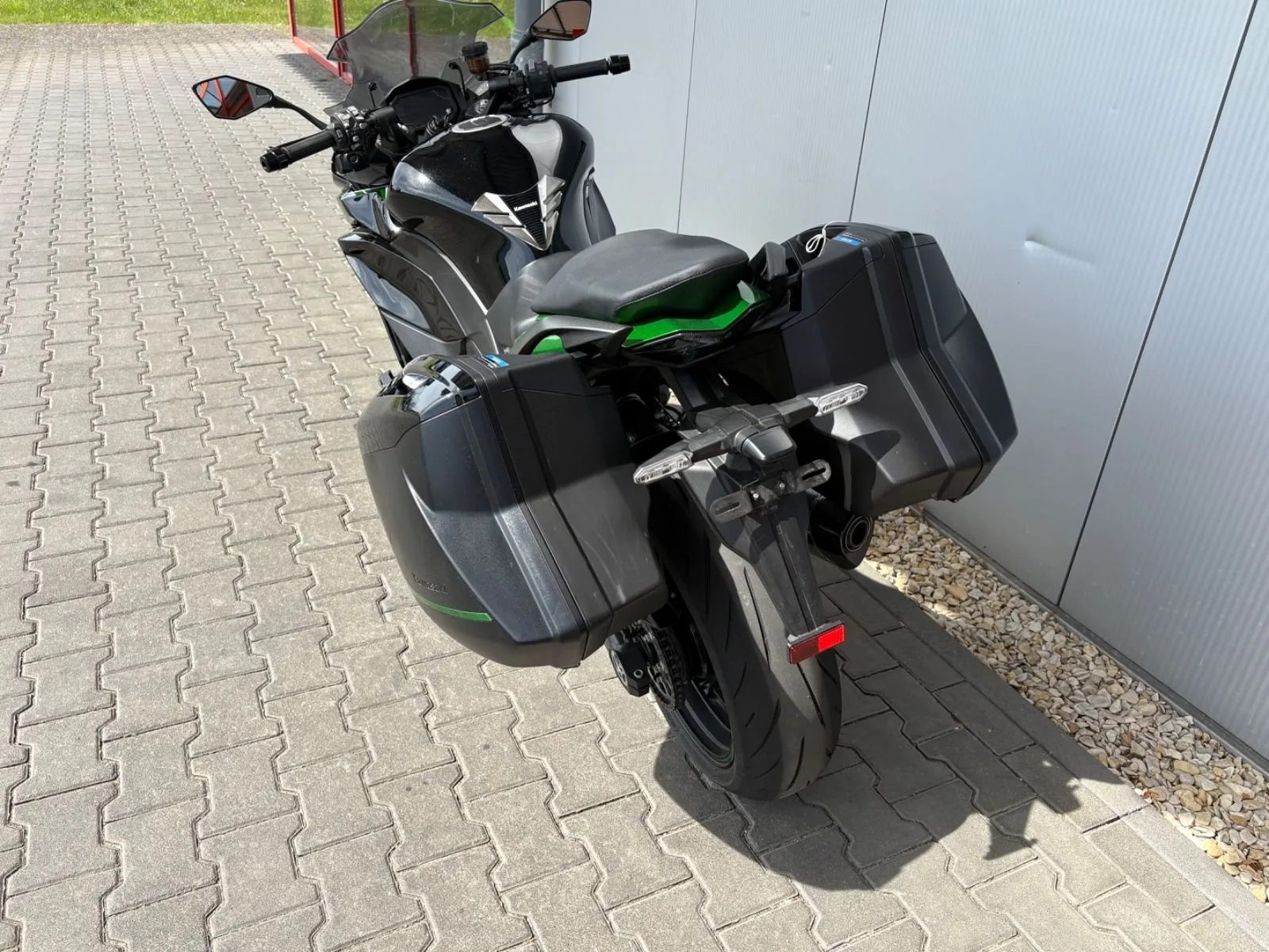 Kawasaki Ninja 1000SX