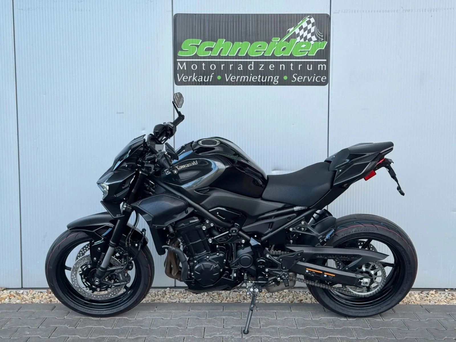 Kawasaki Z 900RS Black Edition