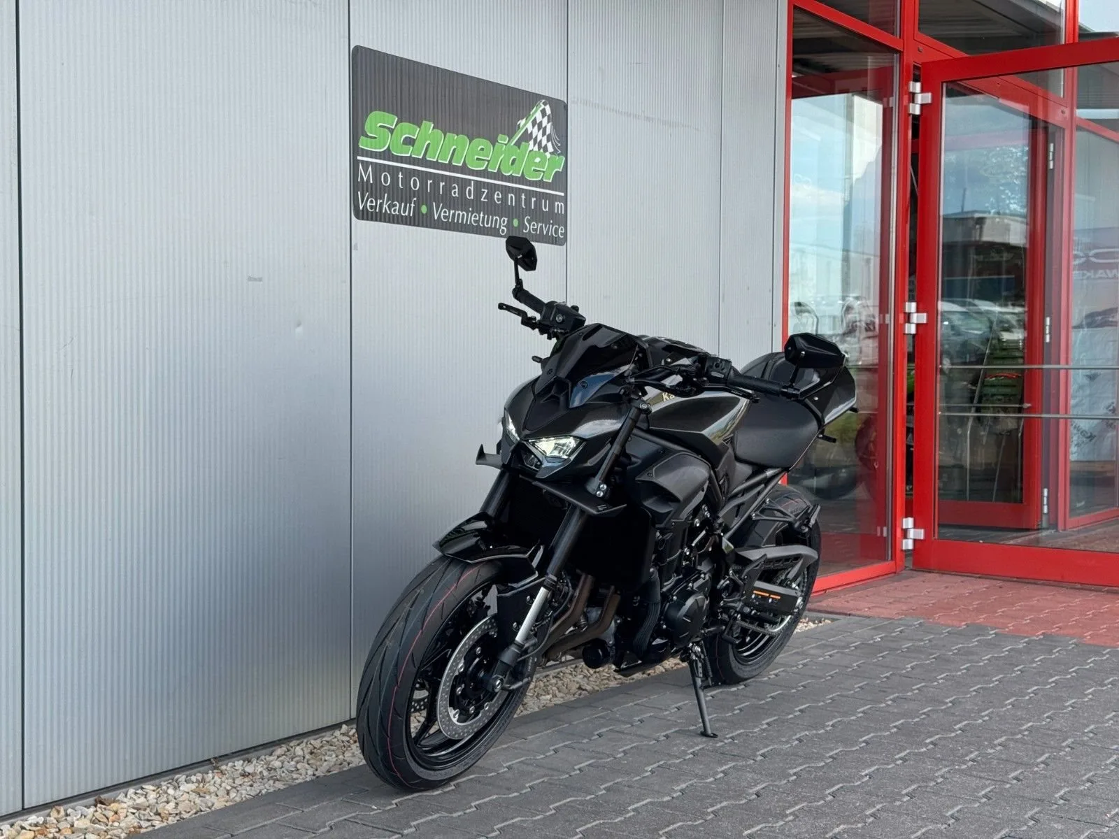 Kawasaki Z 900RS Black Edition