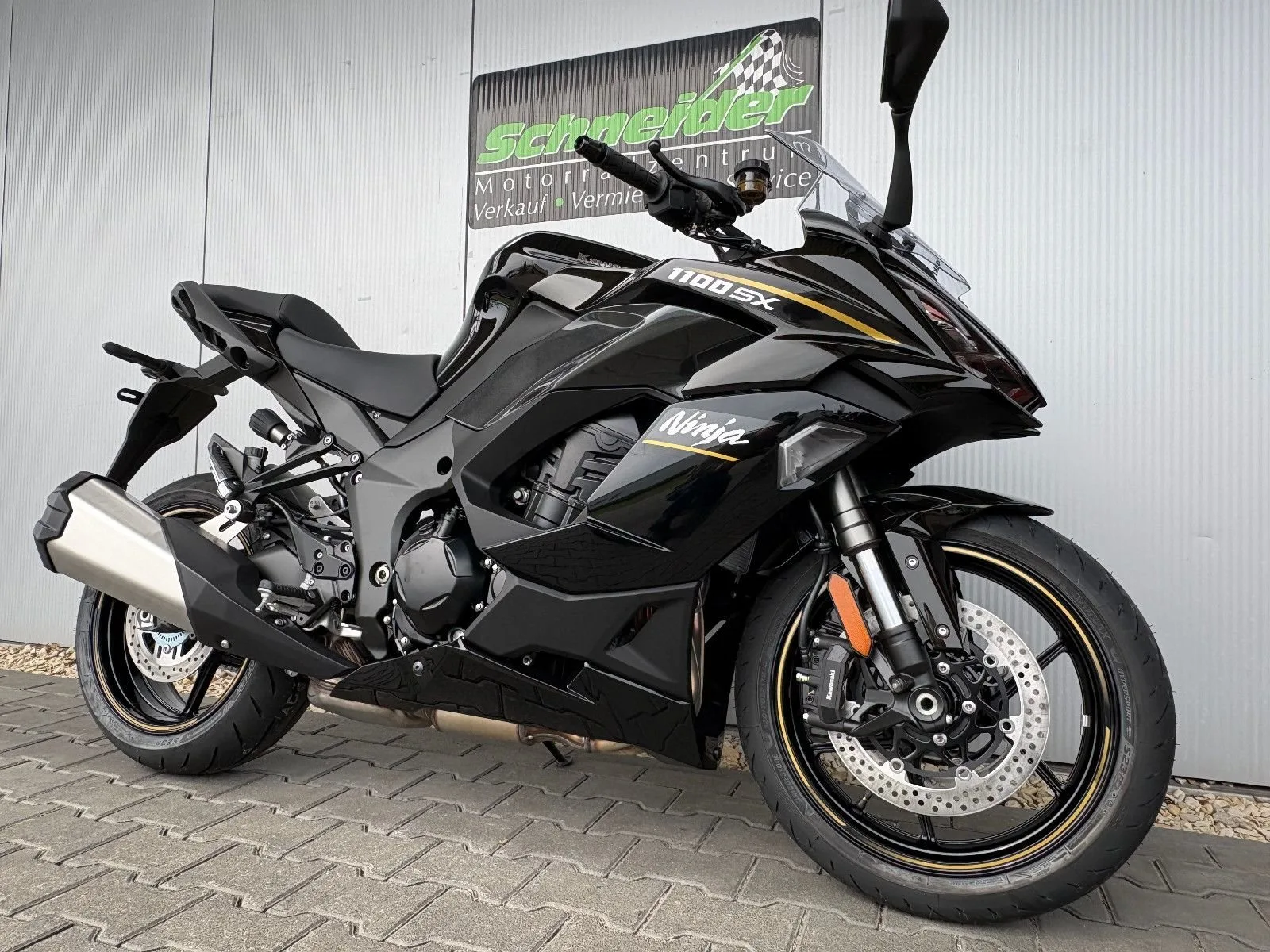 Kawasaki Ninja 1100SX